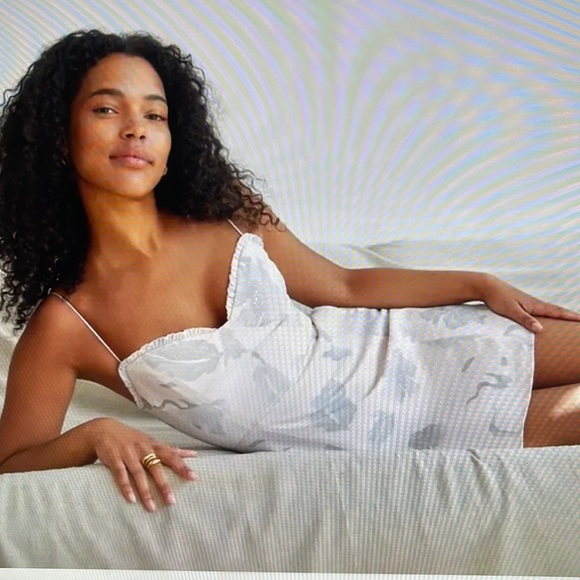 Aritzia Wilfred fable dress Size:0 - Picture 1 of 8